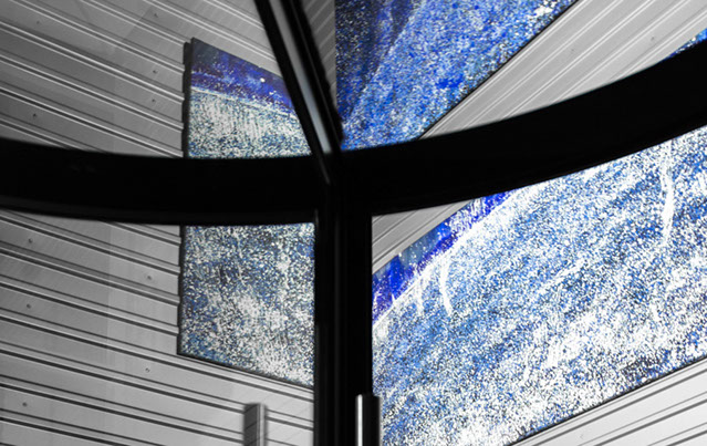 Ulrich Reimkasten, Eröffnung der Bildinstallation Blaue Sonnen im Fraunhofer-Institut CSP Halle