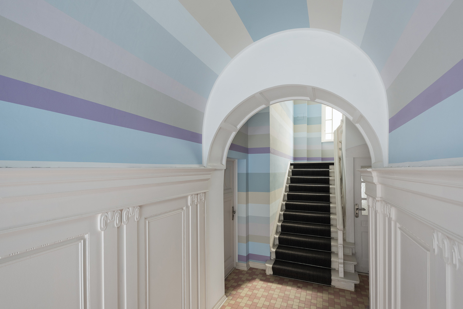 Ulrich Reimkasten, INNdigo - Treppenhaus, Berlin, 2014